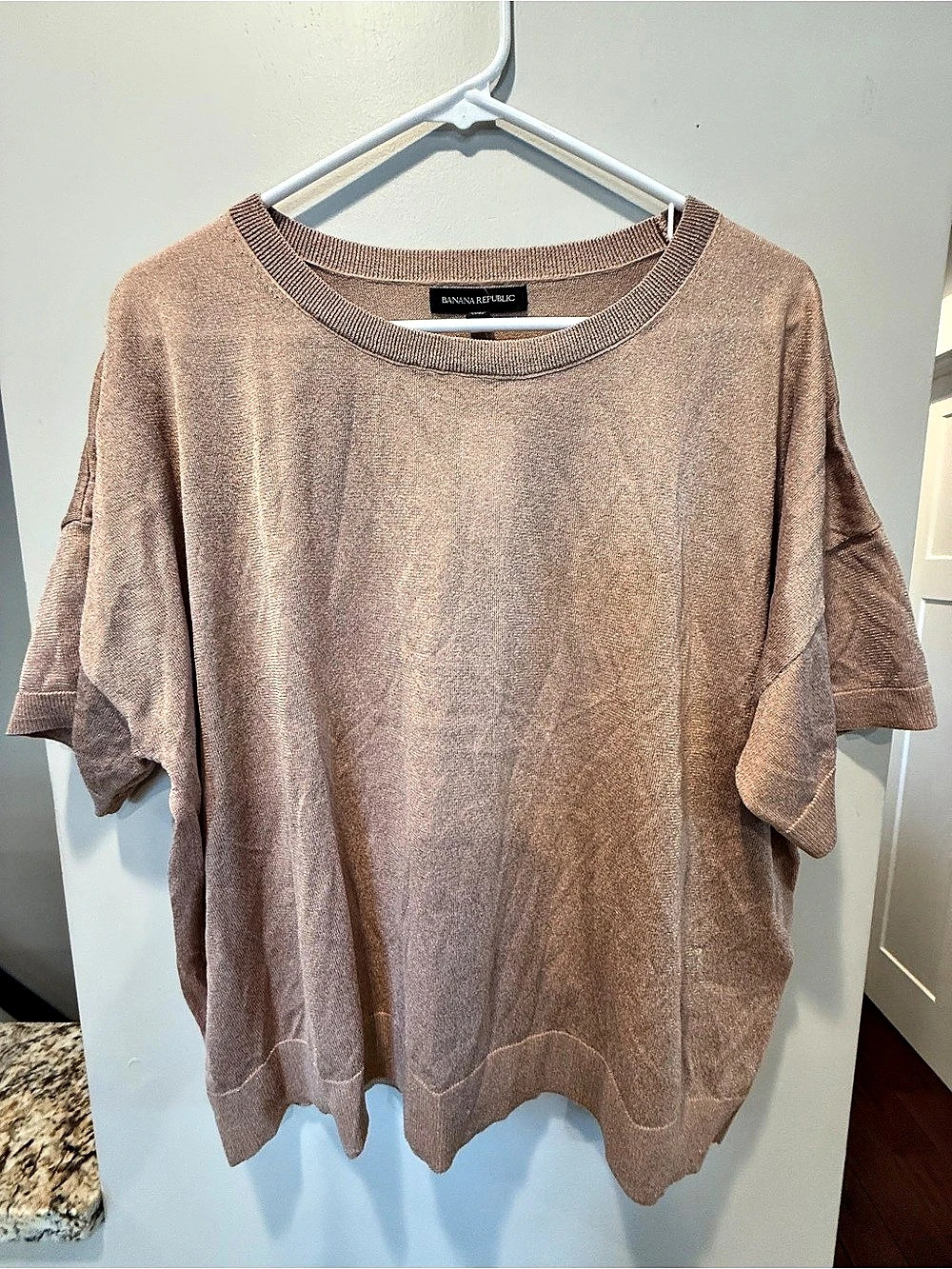 Banana Republic Short Sleeve Knit Top in Blush, Size XL,  NWT